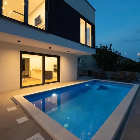 Villa Good Vibes